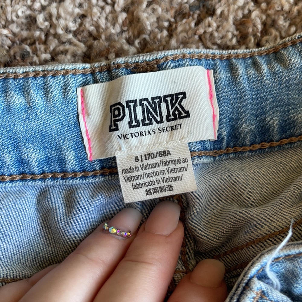 Victoria Secret Pink Ripped Shorts - Picture 3 of 3
